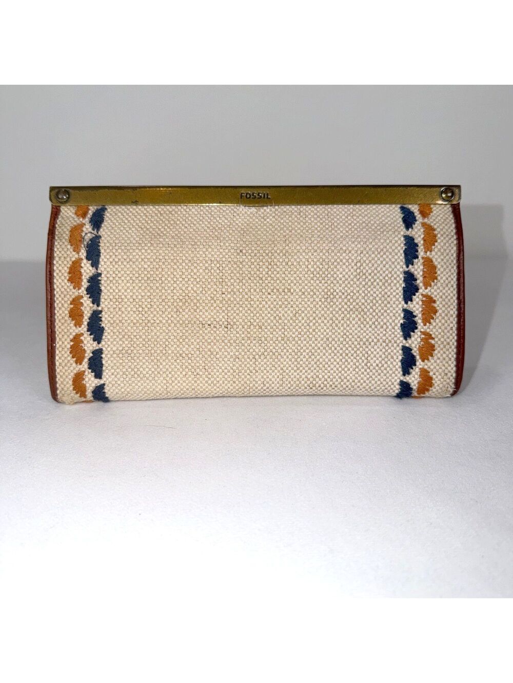 RARE Fossil Needlepoint Tapestry Clutch Wallet - Picture 2 of 8